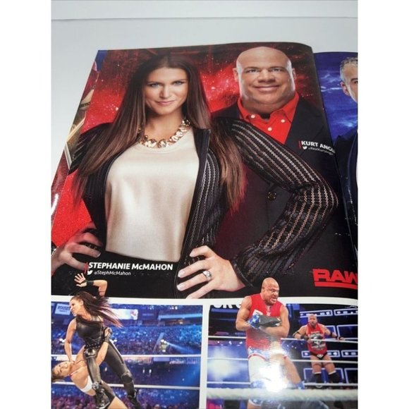 2018 WWE wrestling OFFICIAL PROGRAM Wrestlemania 34 New Orleans smackdown - Picture 6 of 11